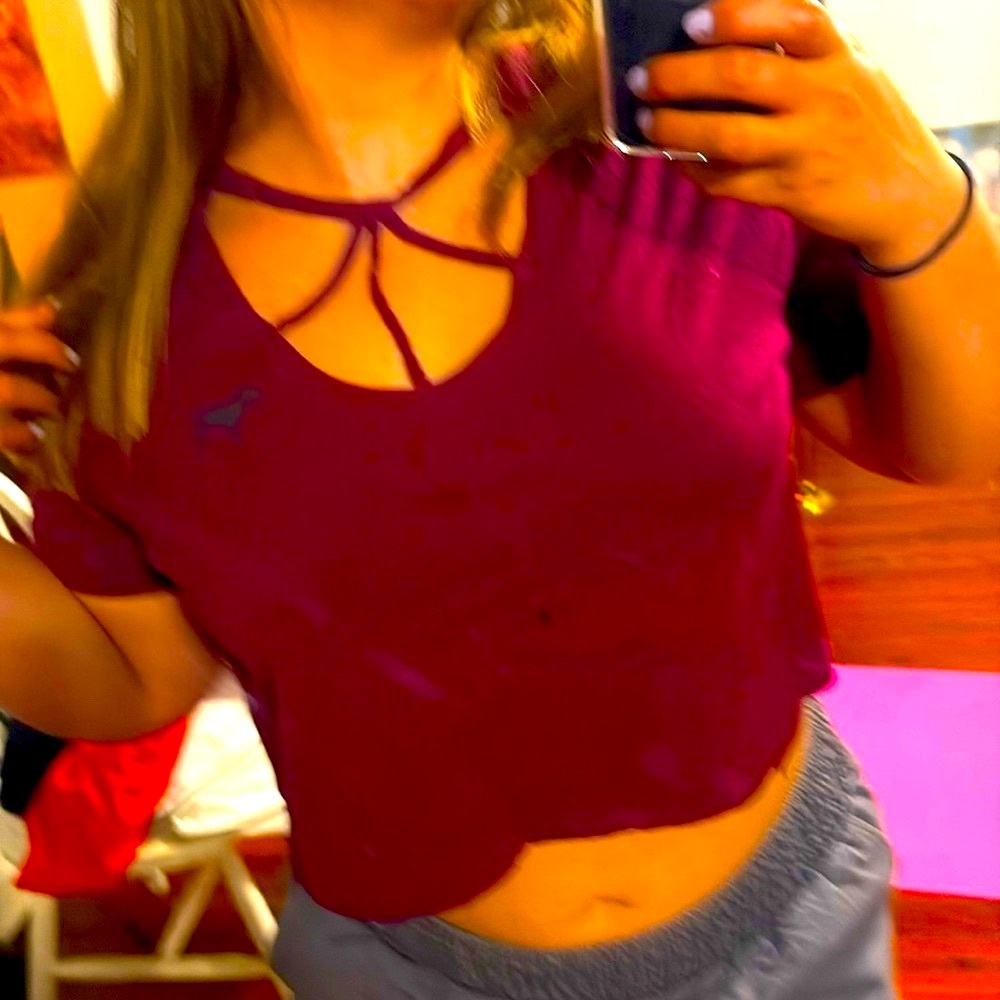 PINK Victoria's Secret Maroon cutout crop Tee large
